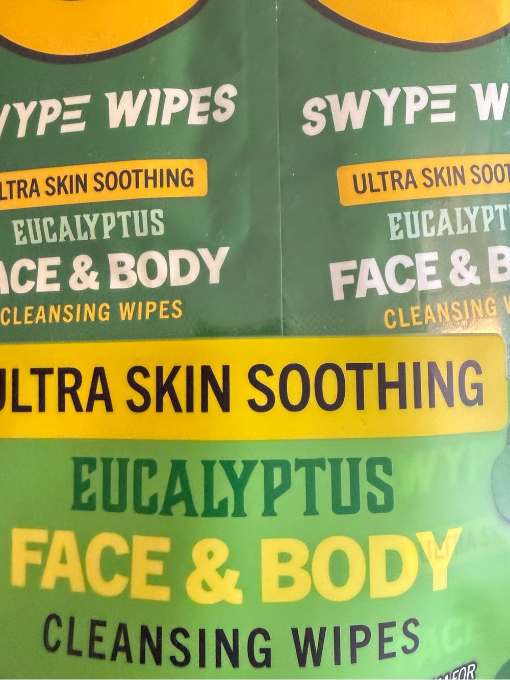Eucalyptus Face & Body Cleansing Wipes - Green - Picture 4 of 16